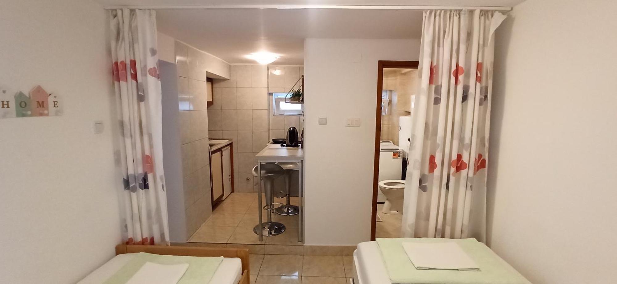 Stone Beach Apartments Pržno Buitenkant foto