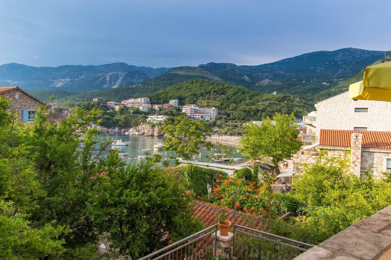 Stone Beach Apartments Pržno Buitenkant foto